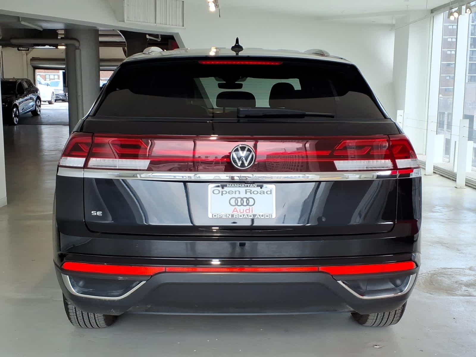 2024 Volkswagen Atlas Cross Sport 2.0T SE FWD