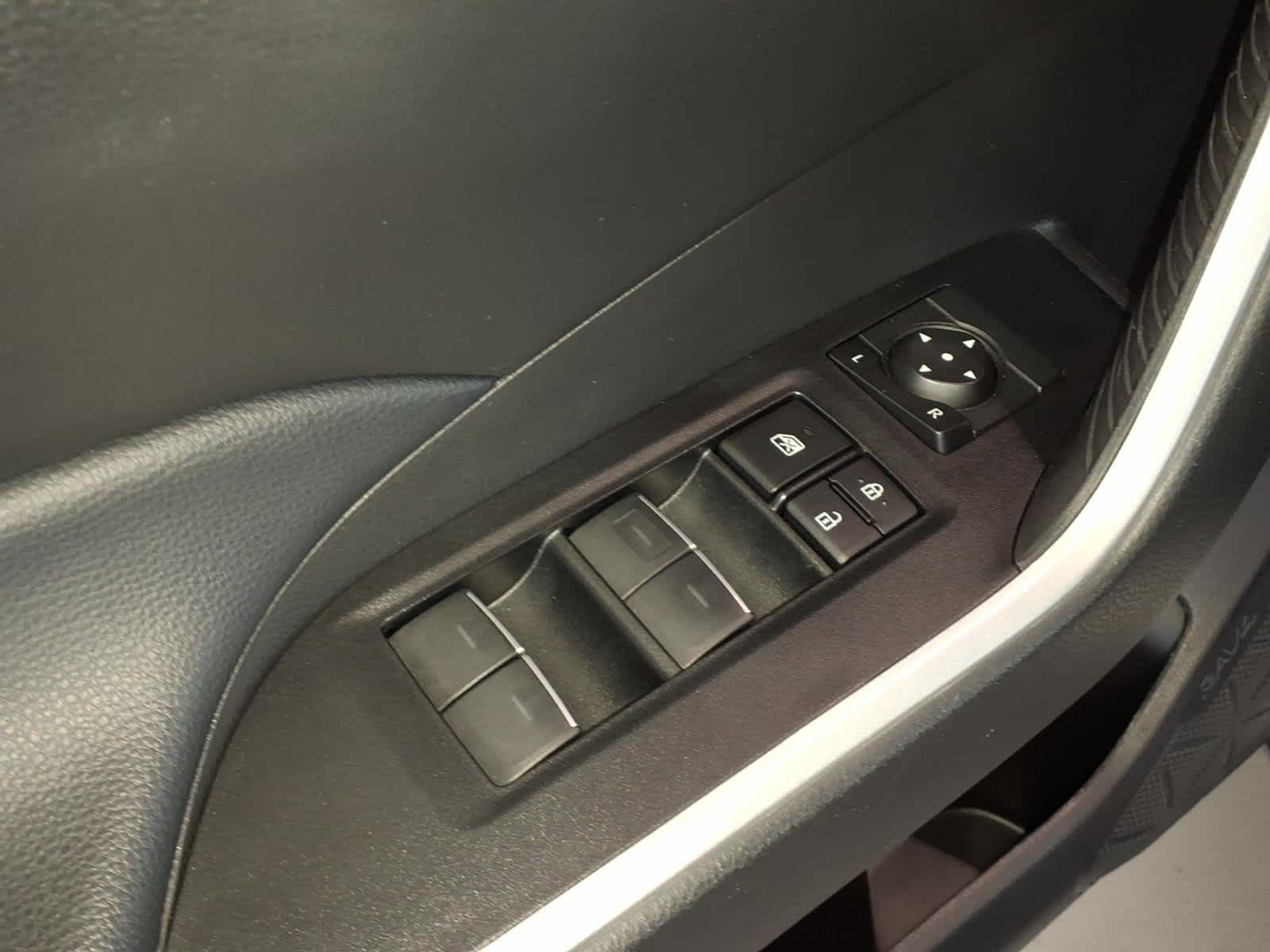 2023 Toyota RAV4 XLE AWD