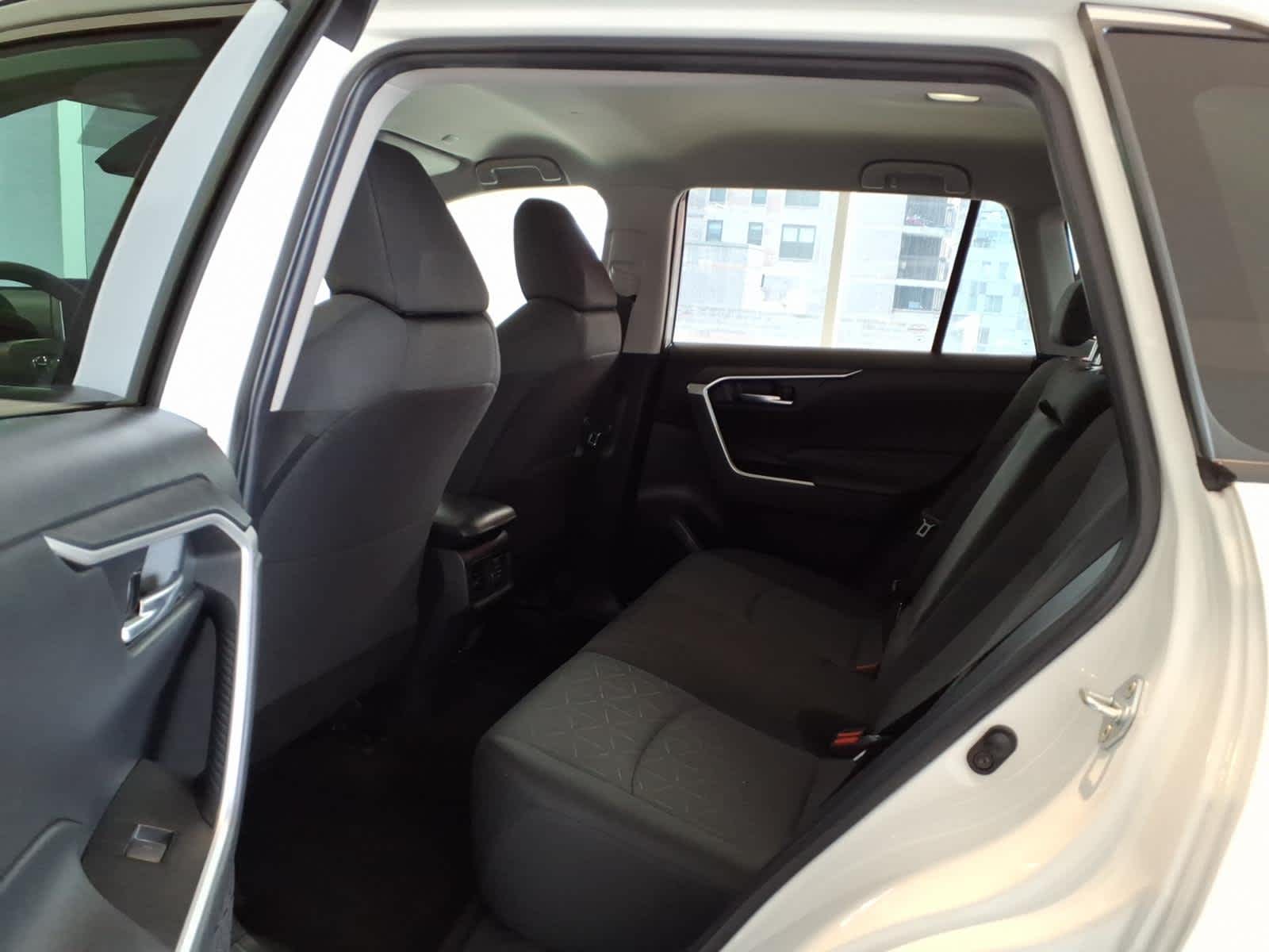 2023 Toyota RAV4 XLE AWD