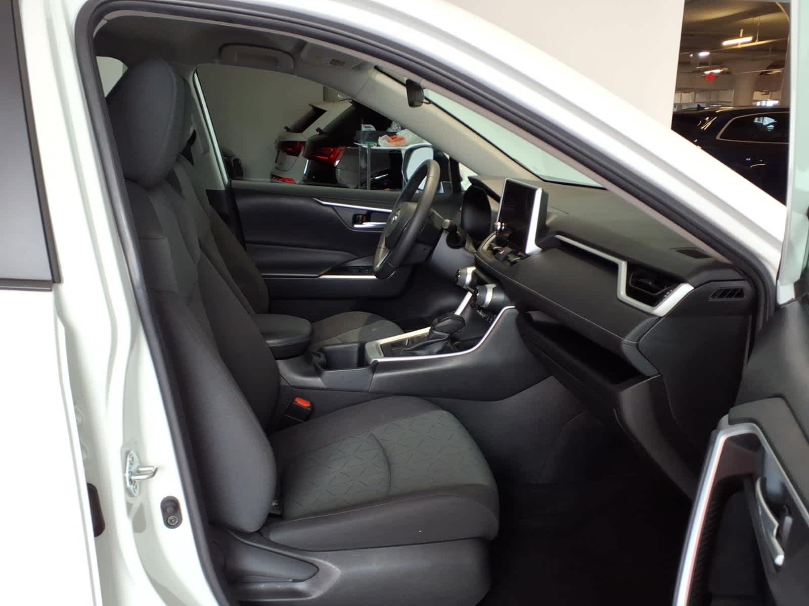 2023 Toyota RAV4 XLE AWD