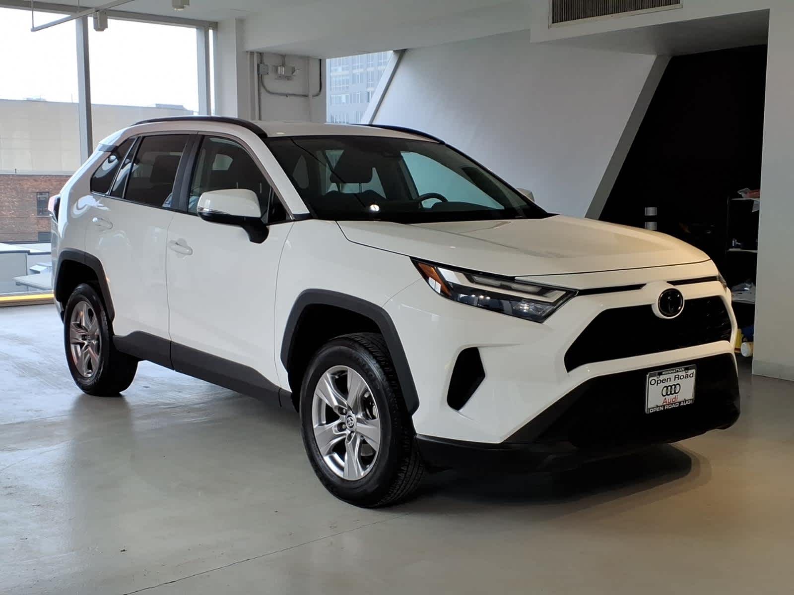 2023 Toyota RAV4 XLE AWD