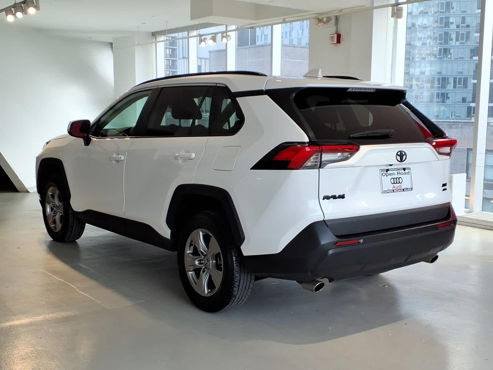 2023 Toyota RAV4 XLE AWD