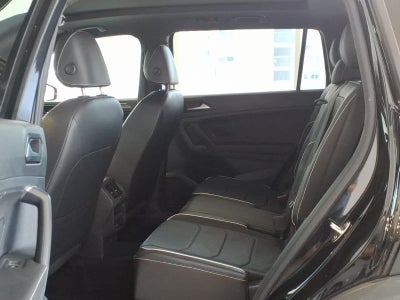2022 Volkswagen Tiguan 2.0T SEL R-Line 4MOTION