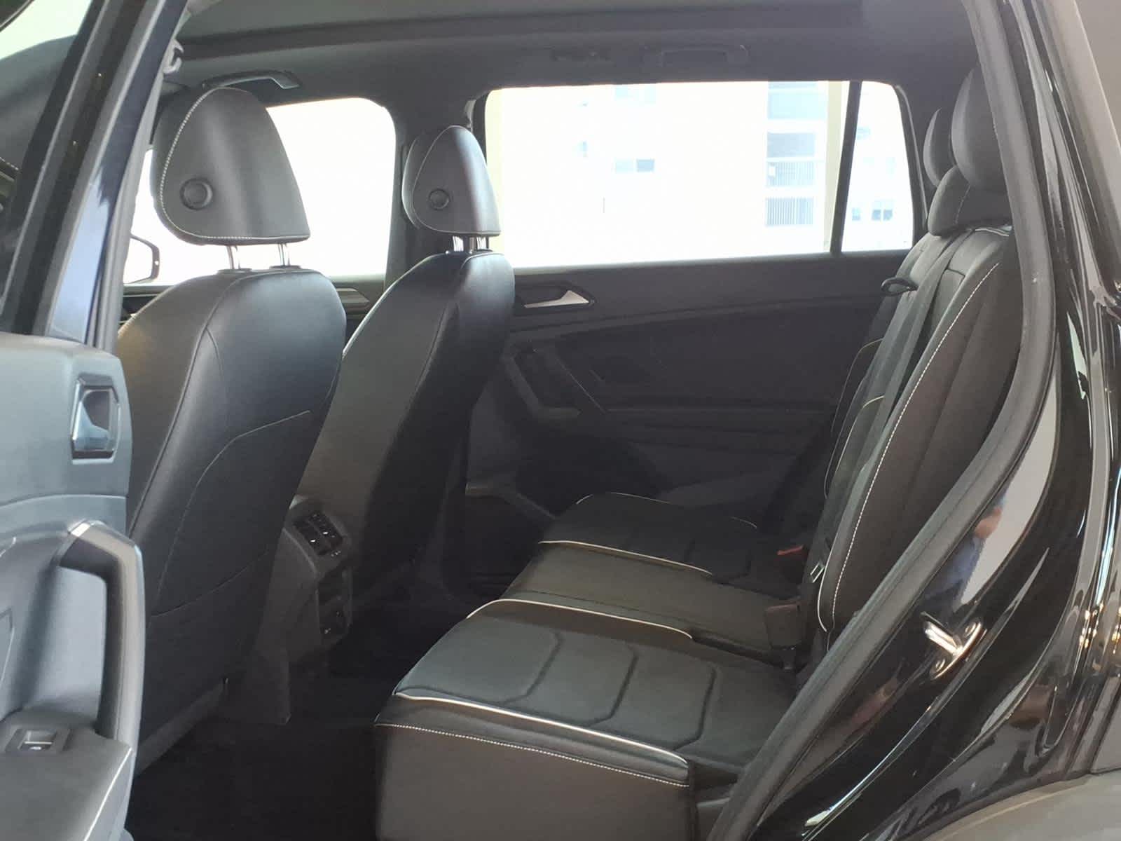 2022 Volkswagen Tiguan 2.0T SEL R-Line 4MOTION