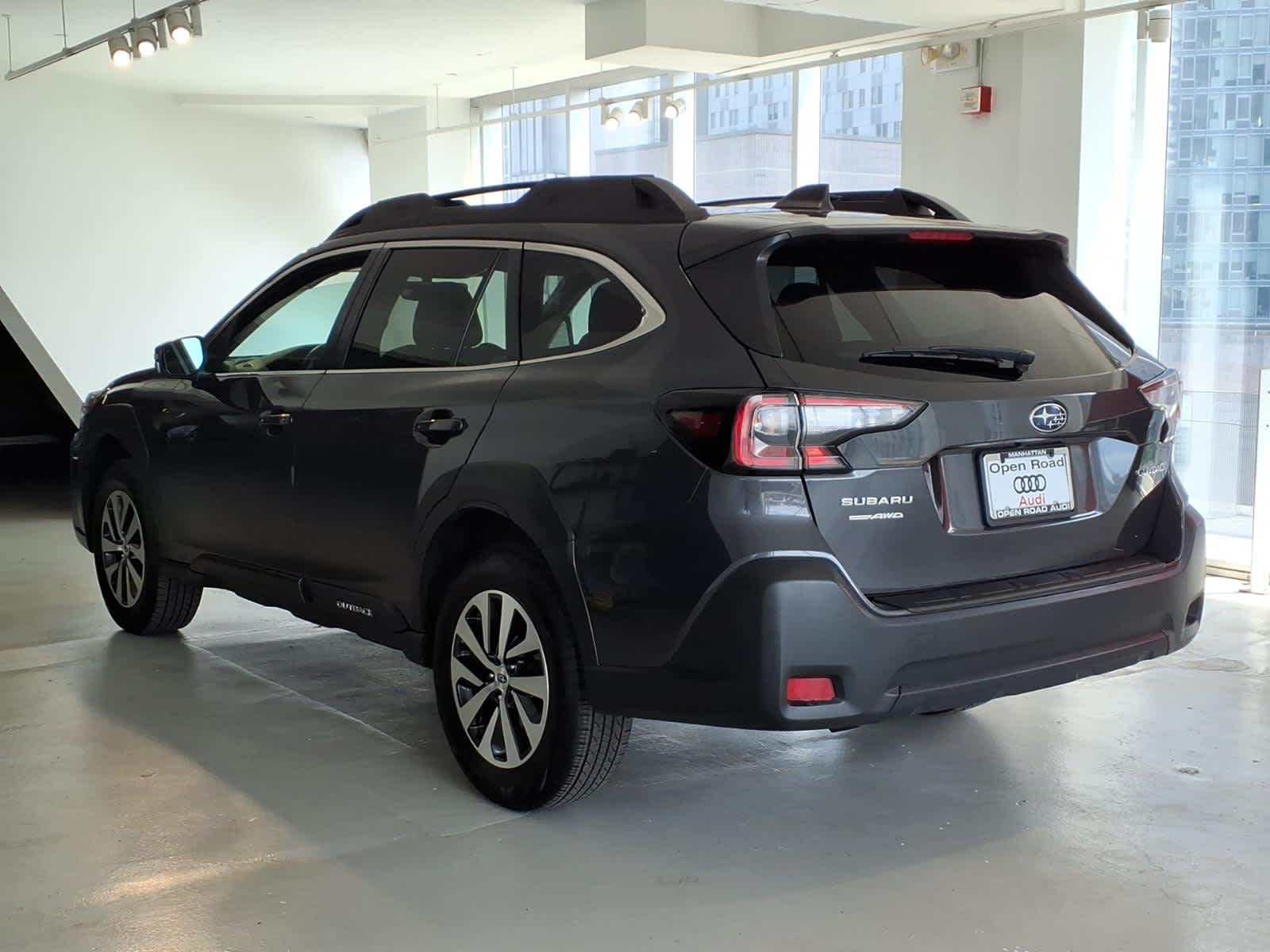 2024 Subaru Outback Premium AWD