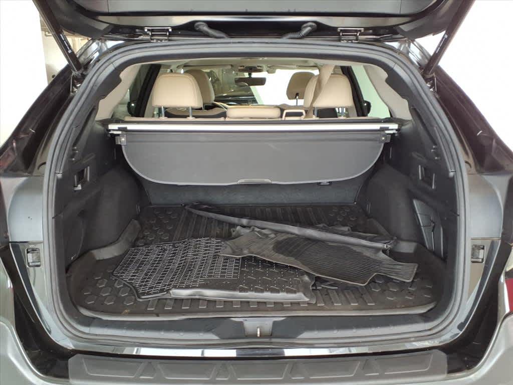 2020 Subaru Outback Limited XT CVT