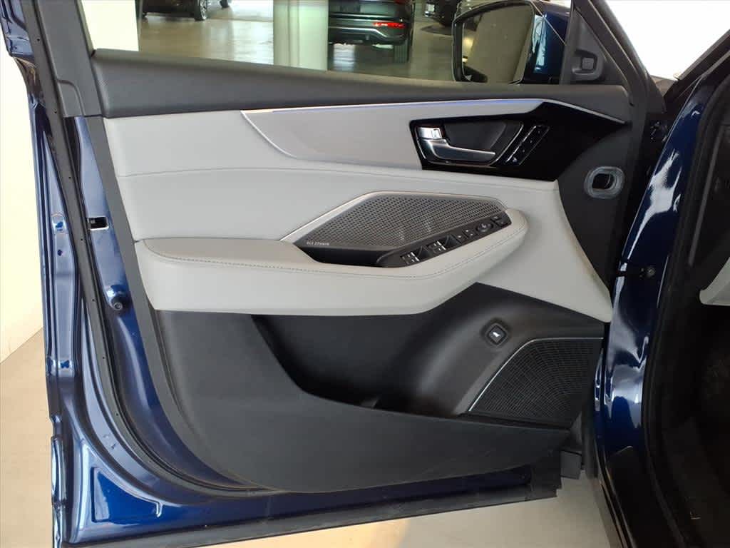 2023 Acura MDX SH-AWD w/Technology Package