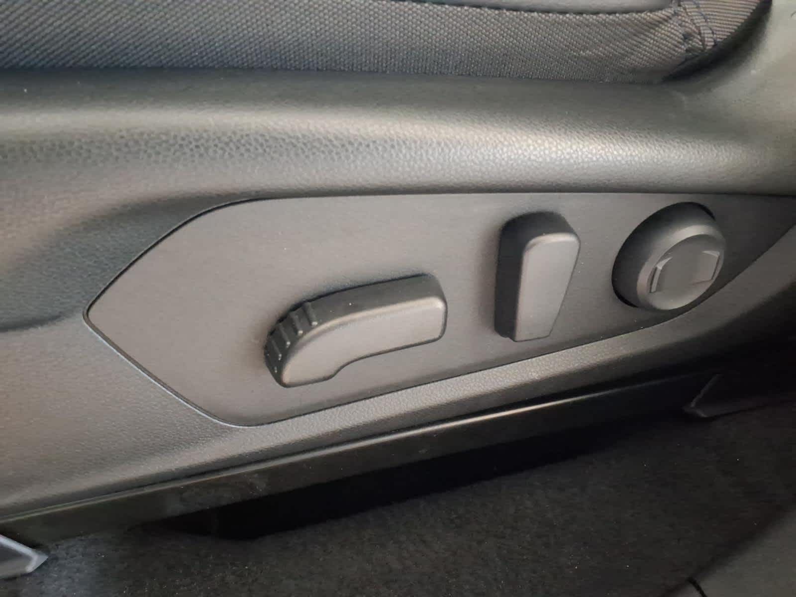 2025 Subaru Forester Premium AWD