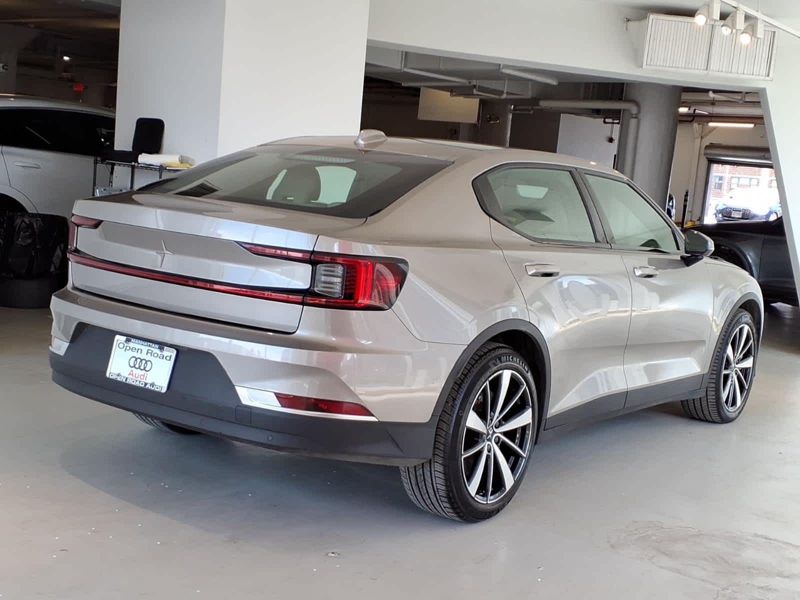 2022 Polestar 2 Long Range Dual Motor
