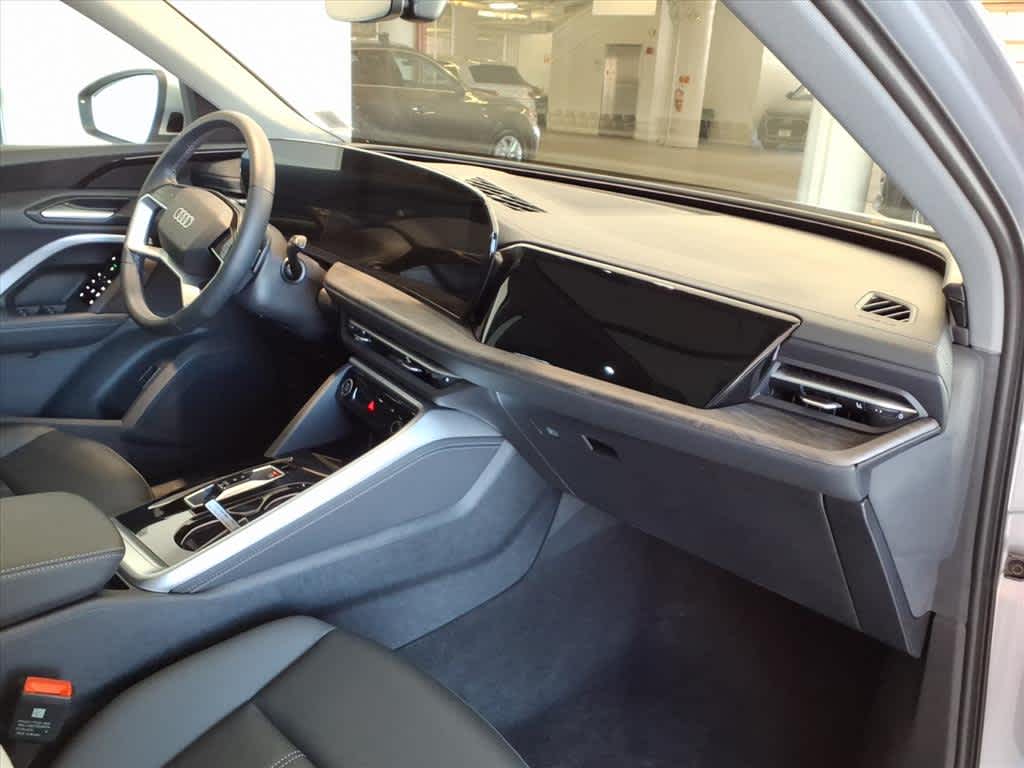 2025 Audi Q5 Premium 2.0 TFSI quattro