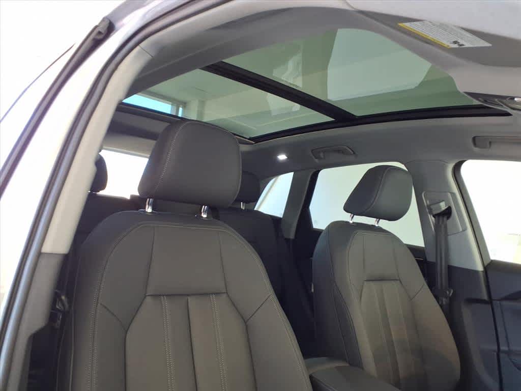 2025 Audi Q5 Premium 2.0 TFSI quattro