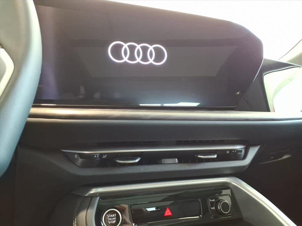 2025 Audi Q5 Premium 2.0 TFSI quattro