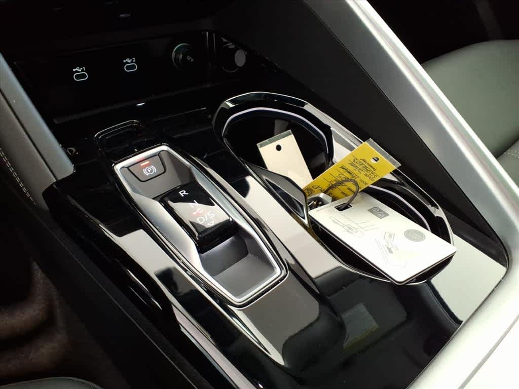 2025 Audi Q5 Premium 2.0 TFSI quattro