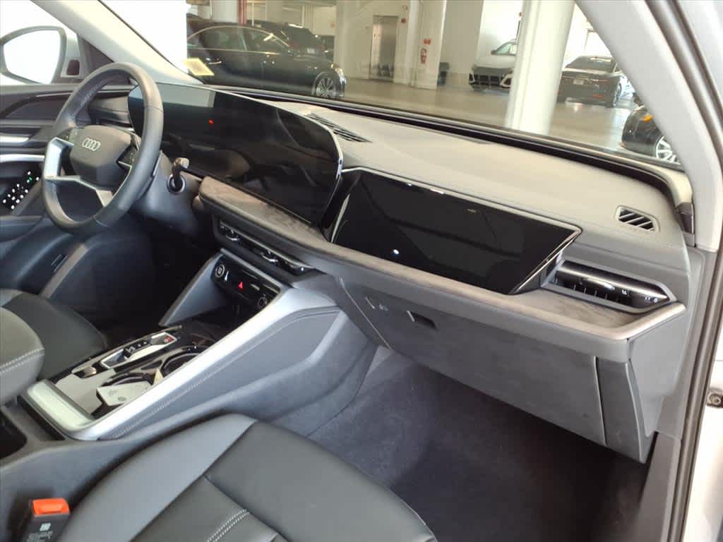 2025 Audi Q5 Premium 2.0 TFSI quattro