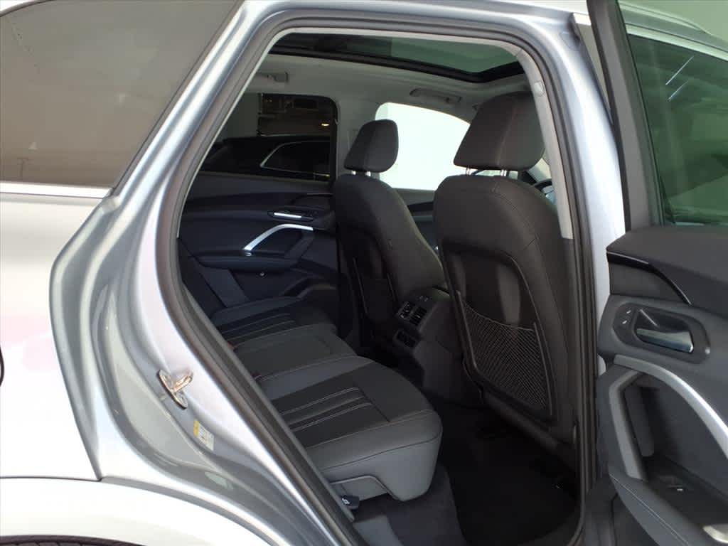 2025 Audi Q5 Premium 2.0 TFSI quattro