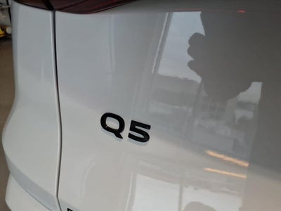 2025 Audi Q5 Premium 2.0 TFSI quattro