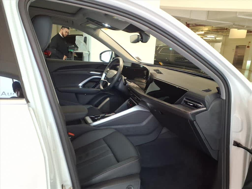 2025 Audi Q5 Premium 2.0 TFSI quattro