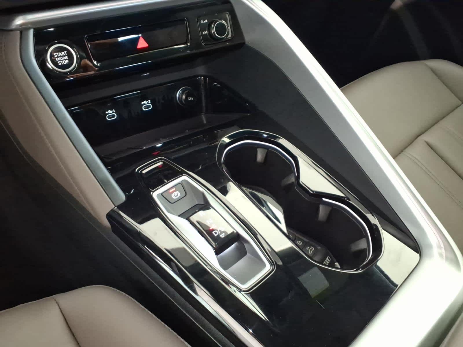 2025 Audi Q5 Premium 2.0 TFSI quattro