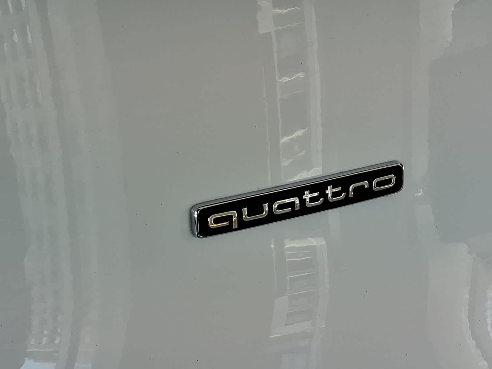 2025 Audi Q5 Premium 2.0 TFSI quattro