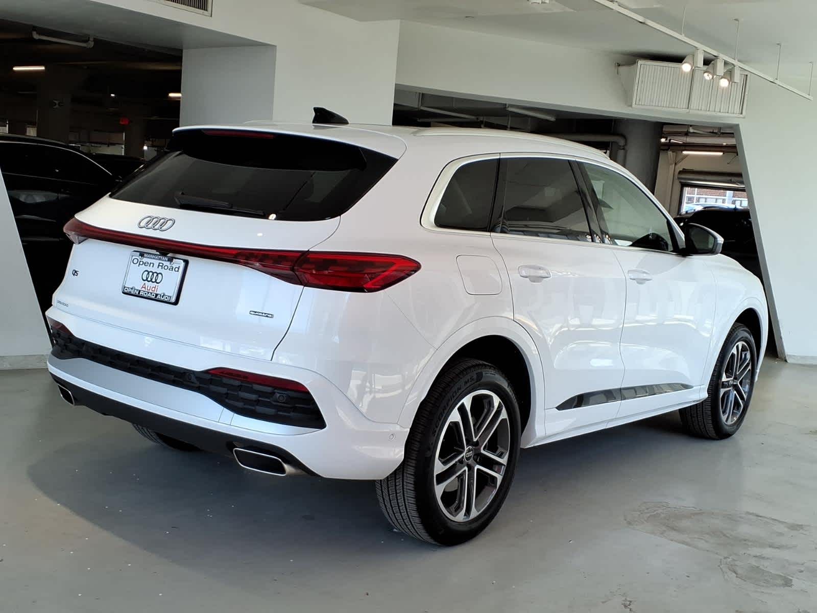 2025 Audi Q5 Premium 2.0 TFSI quattro