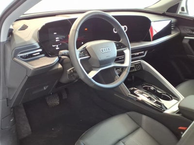 2025 Audi Q5 Premium 2.0 TFSI quattro