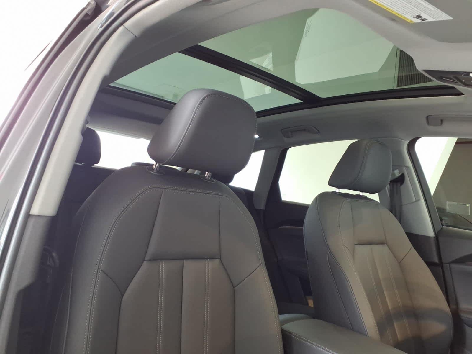 2025 Audi Q5 Premium 2.0 TFSI quattro