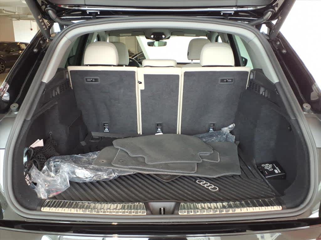 2025 Audi Q5 Premium Plus 2.0 TFSI quattro