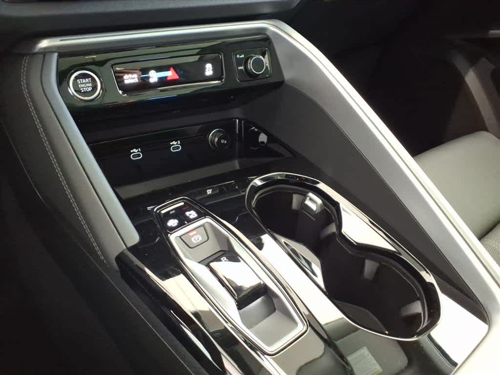 2025 Audi Q5 Premium Plus 2.0 TFSI quattro