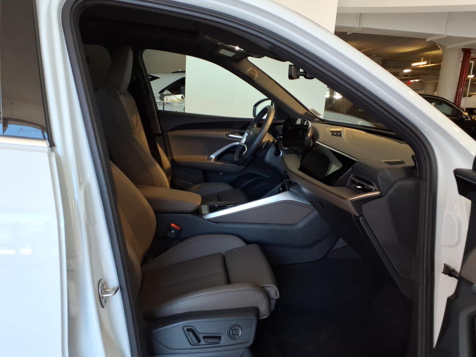 2025 Audi Q5 Premium Plus 2.0 TFSI quattro
