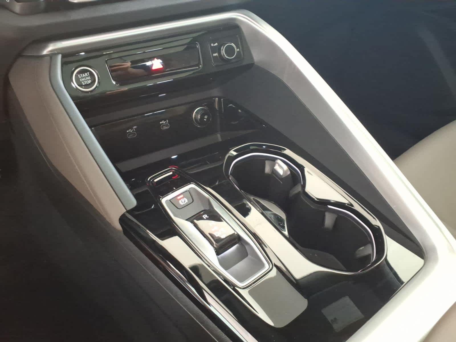2025 Audi Q5 Premium Plus 2.0 TFSI quattro