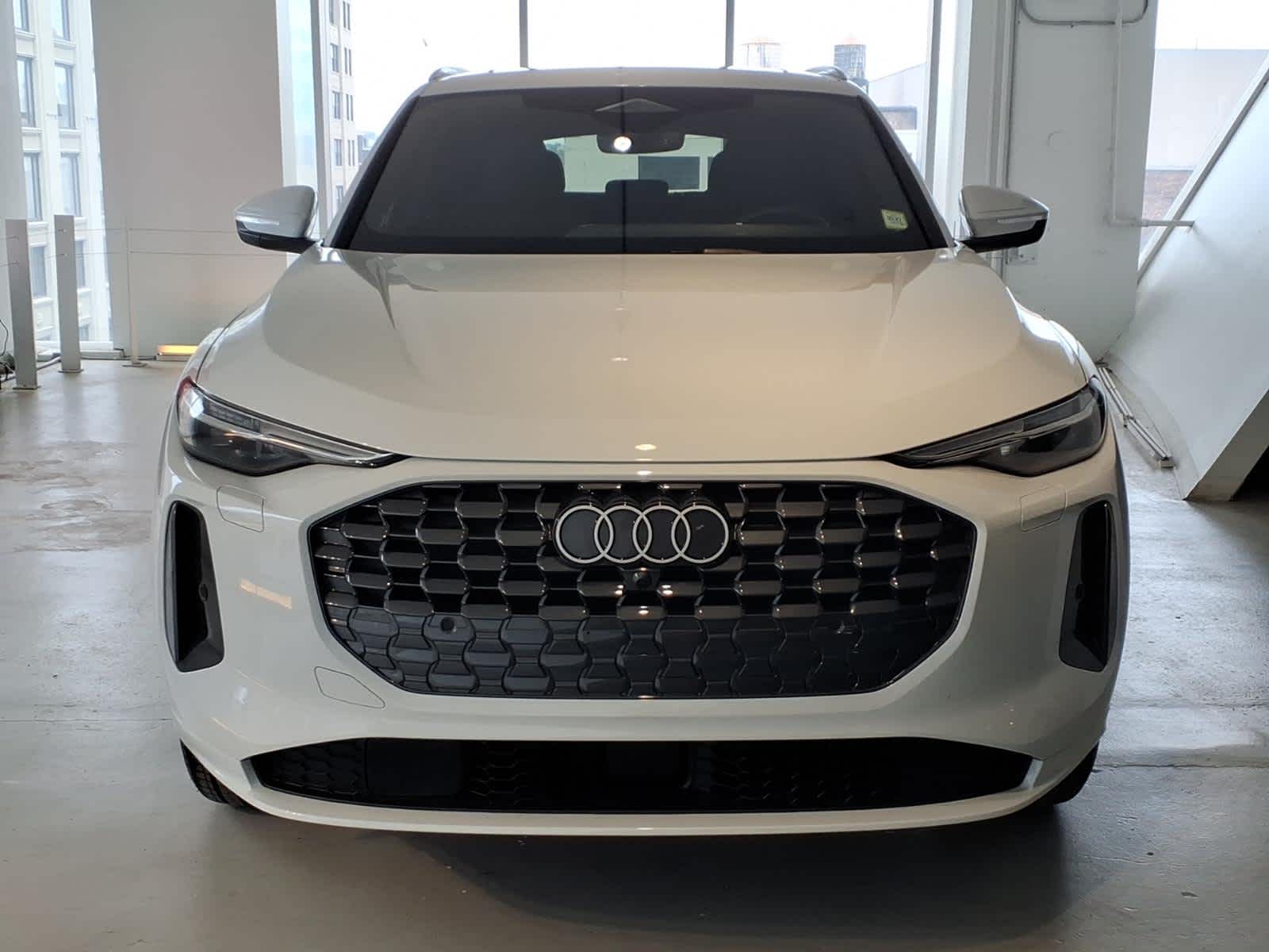 2025 Audi Q5 Premium Plus 2.0 TFSI quattro