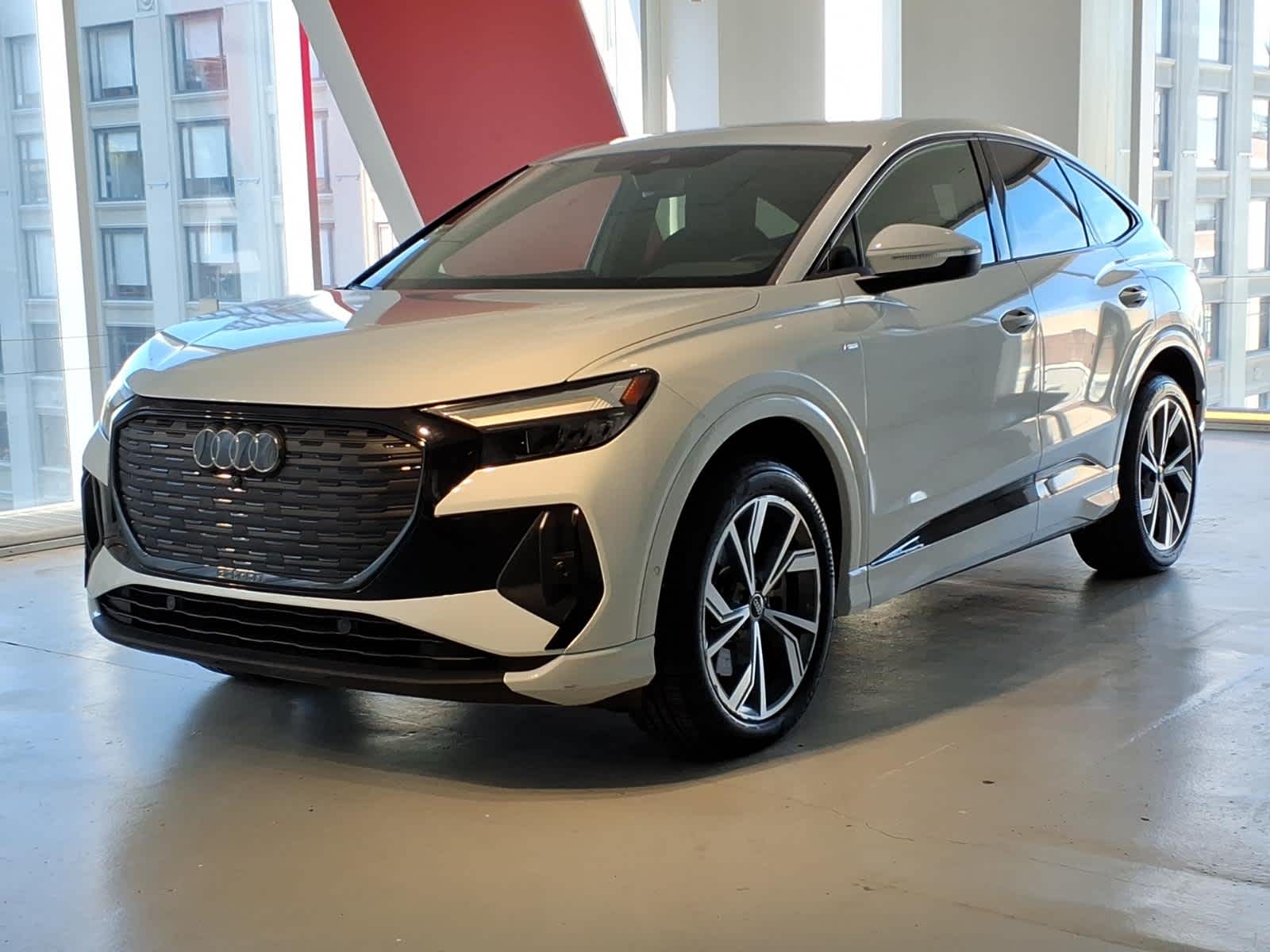 2024 Audi Q4 e-tron Sportback Premium Plus 50 quattro