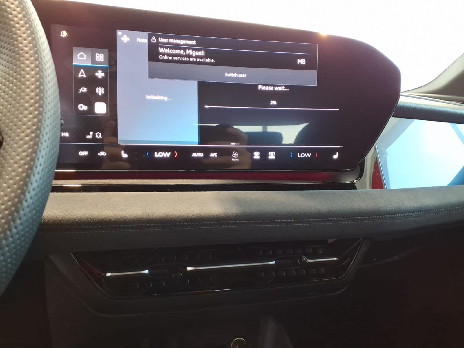 2025 Audi SQ6 e-tron Prestige quattro