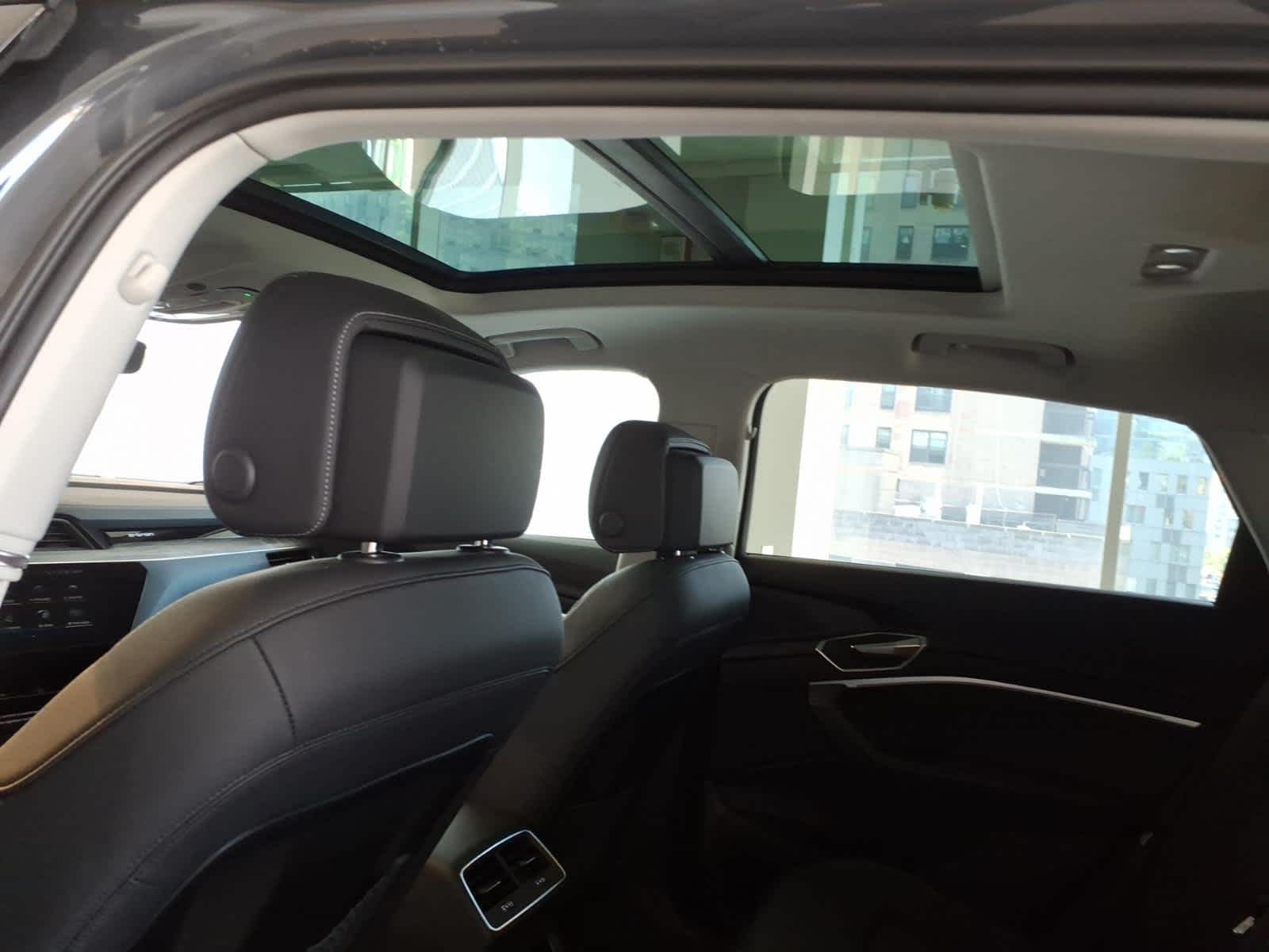 2024 Audi Q8 e-tron Premium quattro