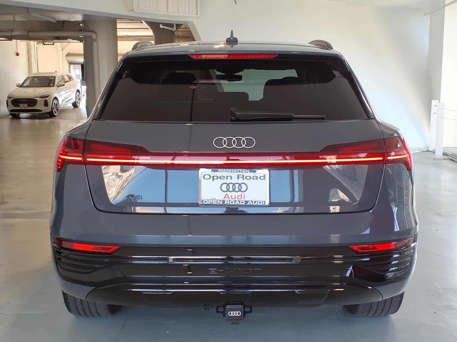 2024 Audi Q8 e-tron Premium quattro