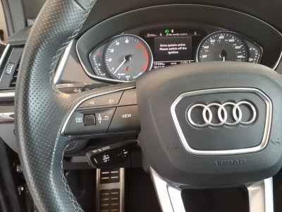 2023 Audi SQ5 Premium 3.0 TFSI quattro