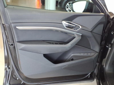 2023 Audi e-tron Premium quattro