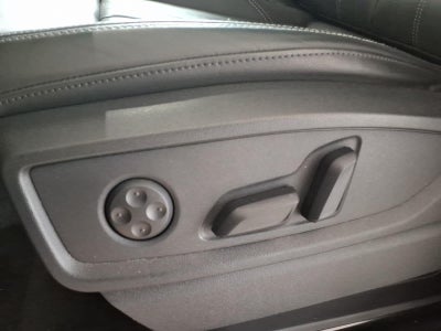 2023 Audi Q5 Premium 40 TFSI quattro
