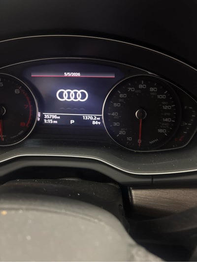 2022 Audi Q5 Premium 40 TFSI quattro