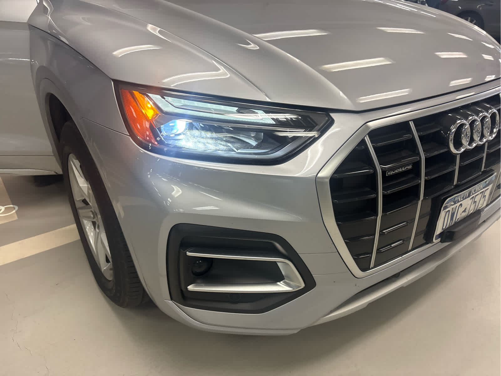 2022 Audi Q5 Premium 40 TFSI quattro