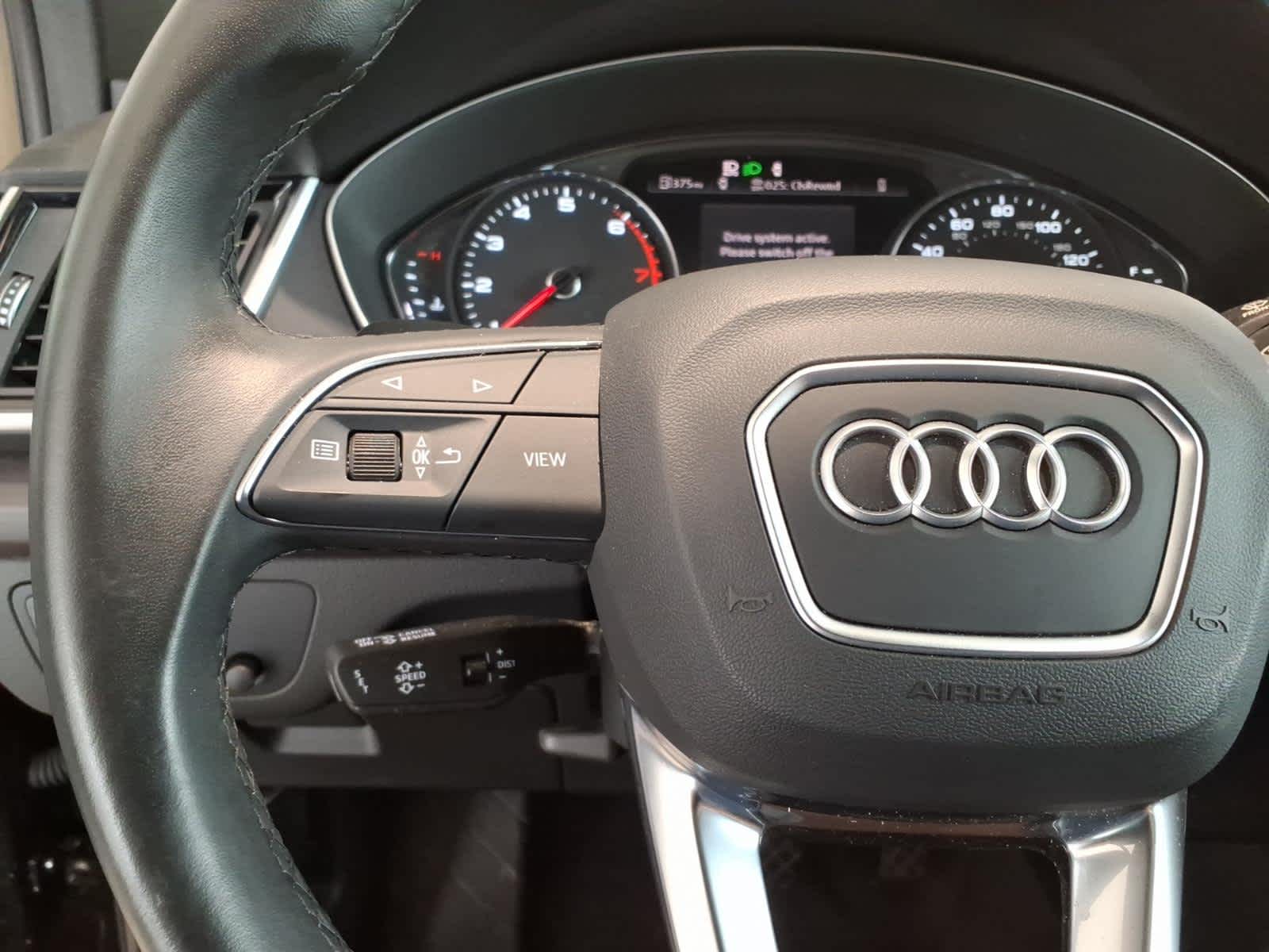 2023 Audi Q5 Premium 40 TFSI quattro