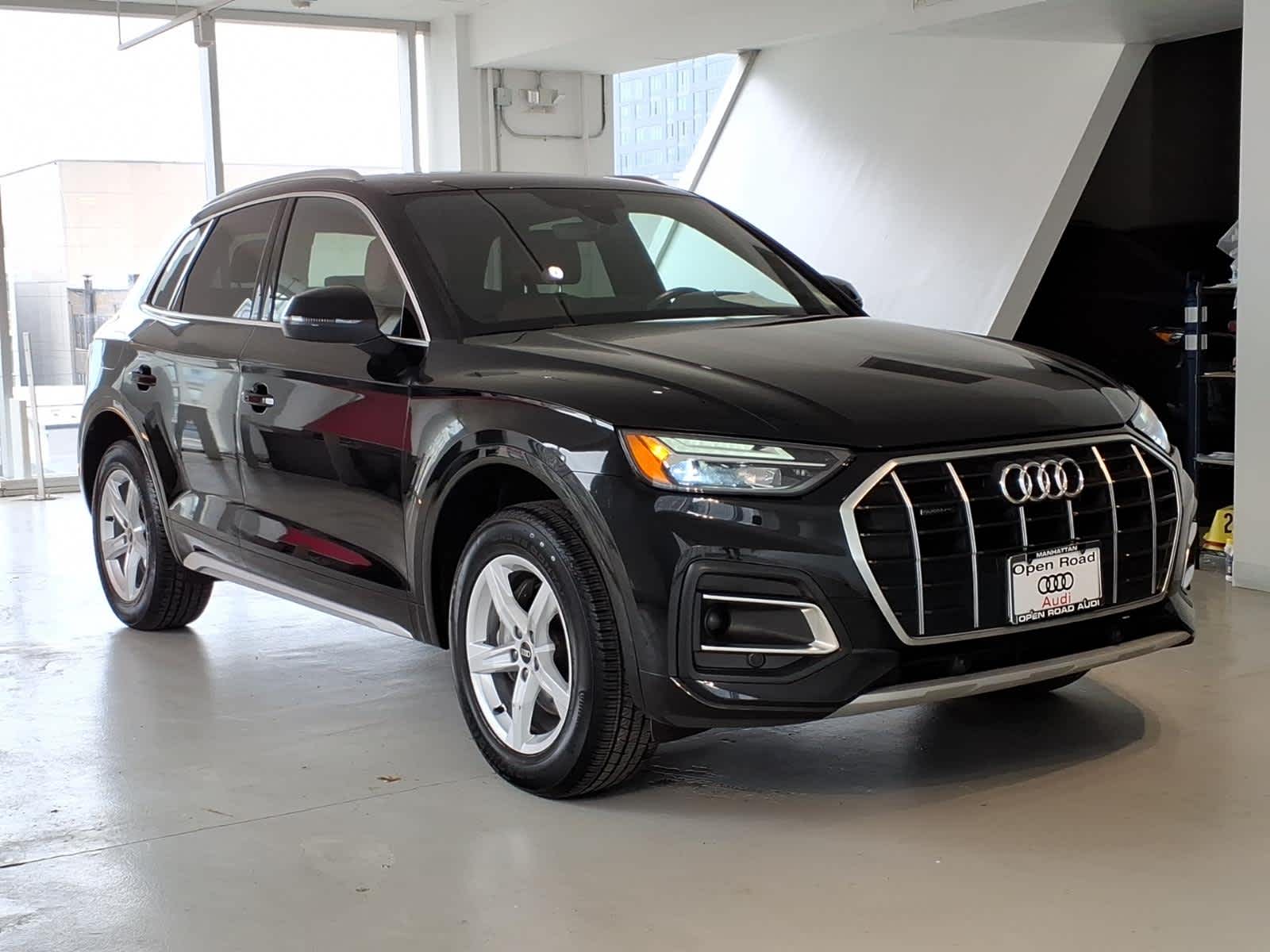 2023 Audi Q5 Premium 40 TFSI quattro