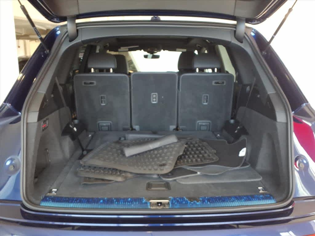 2023 Audi Q7 Premium 45 TFSI quattro