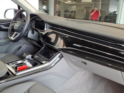 2023 Audi Q7 Premium 45 TFSI quattro