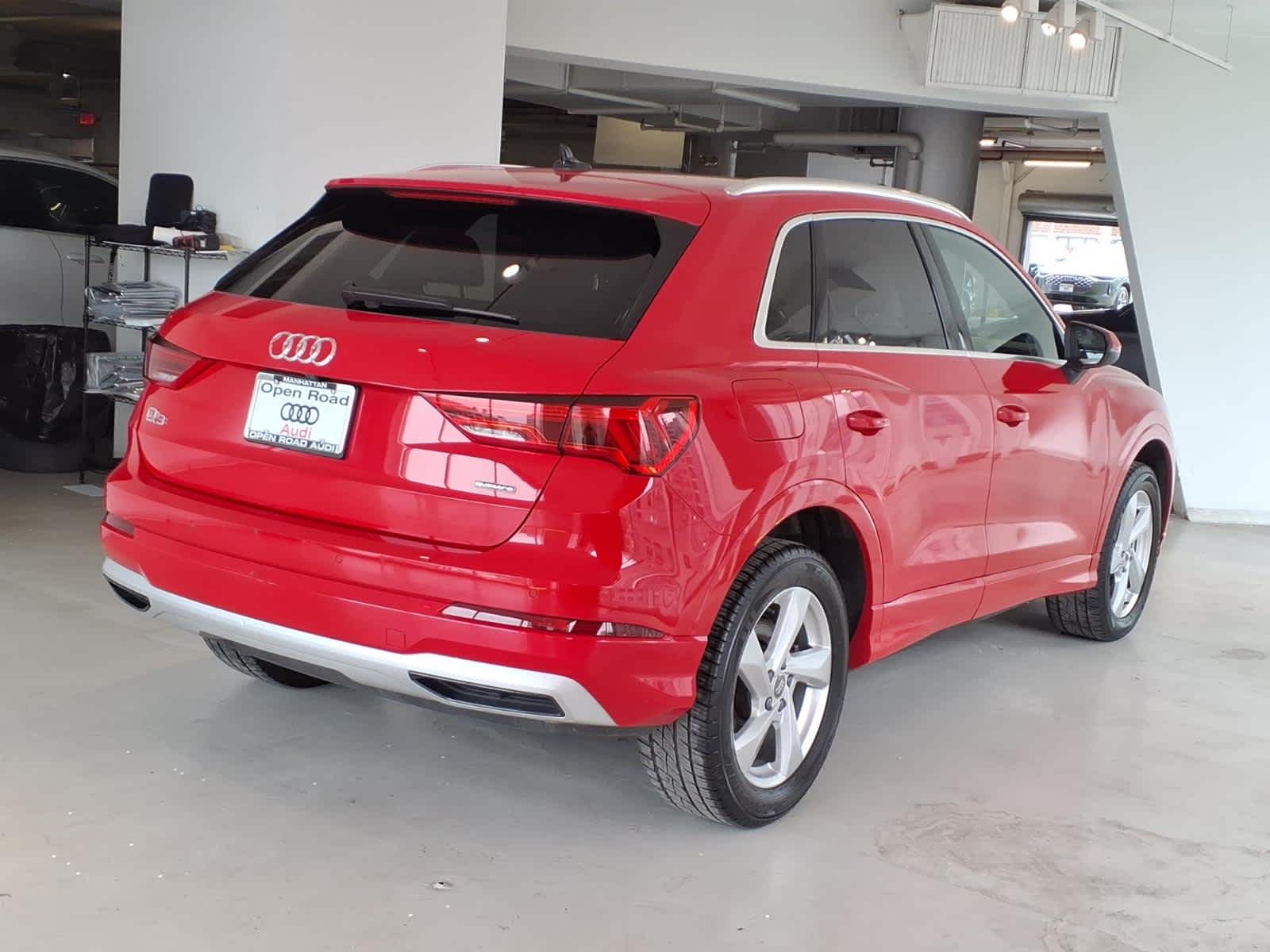 2020 Audi Q3 Premium 45 TFSI quattro
