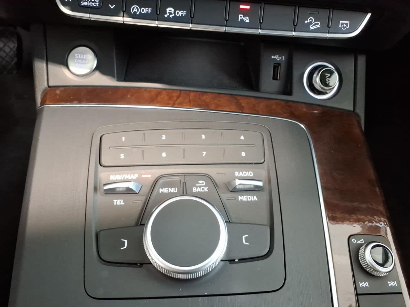 2020 Audi Q5 Premium 45 TFSI quattro