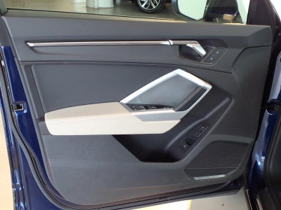 2022 Audi Q3 Premium 40 TFSI quattro