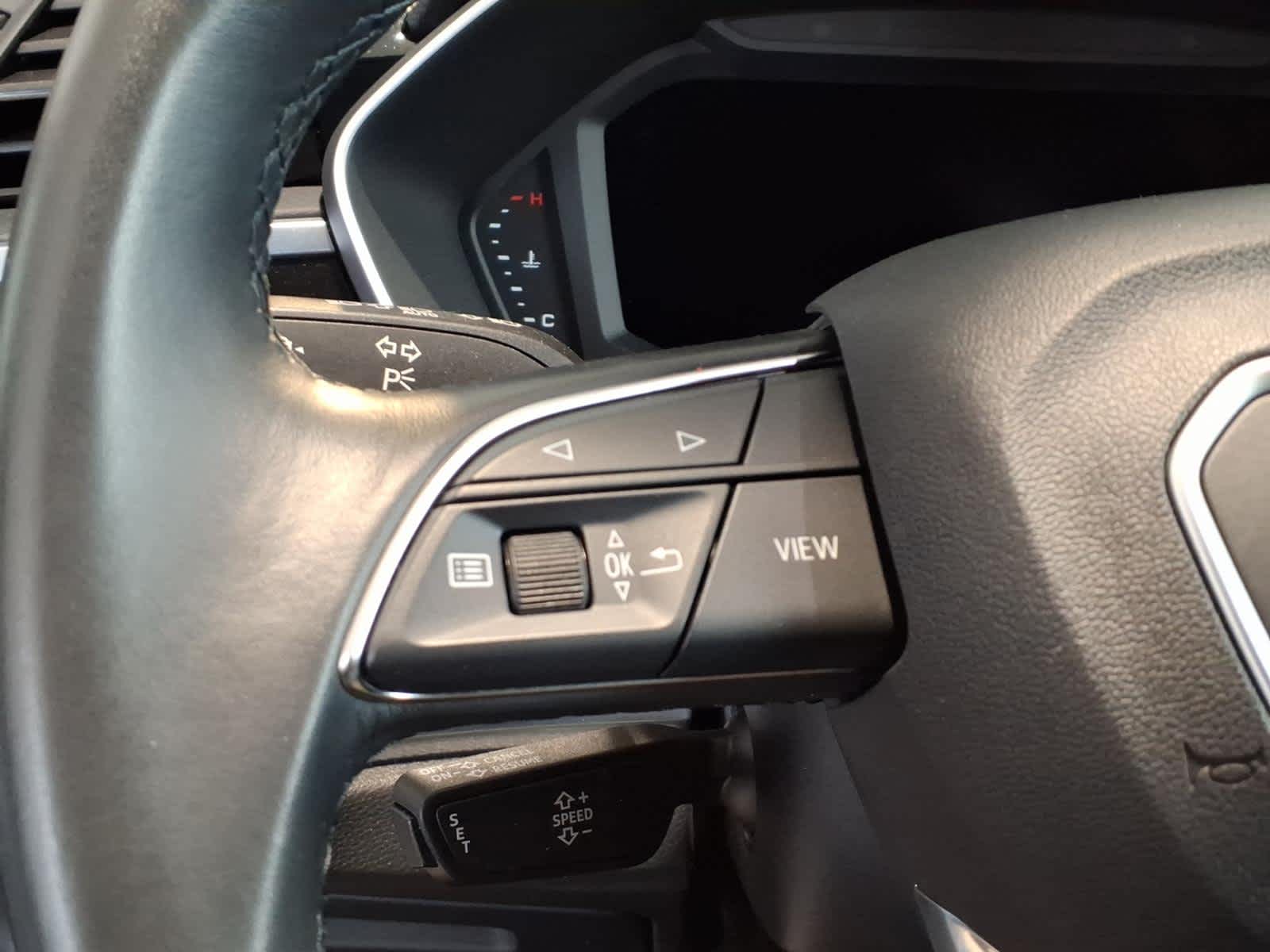 2022 Audi Q3 Premium 40 TFSI quattro