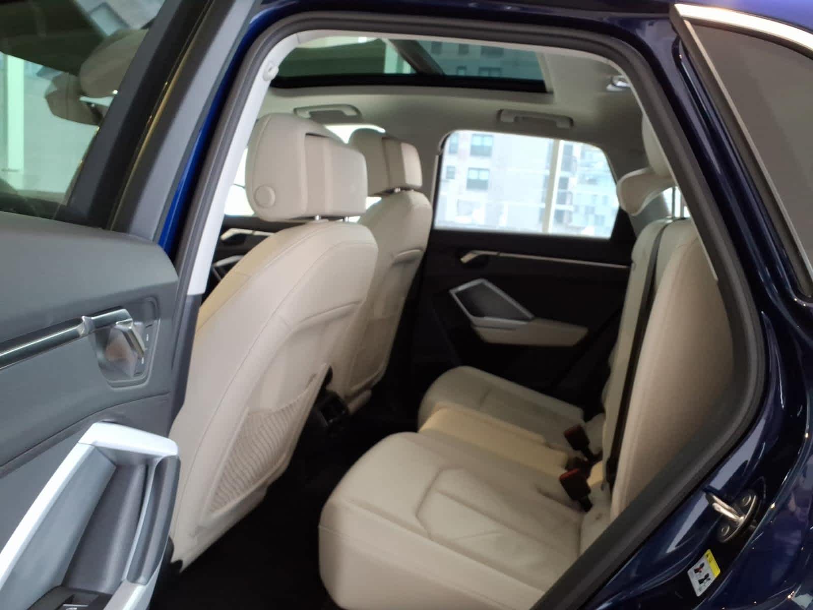 2022 Audi Q3 Premium 40 TFSI quattro