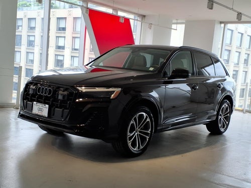 2026 Audi Q7 Premium 55 quattro *Ltd Avail*